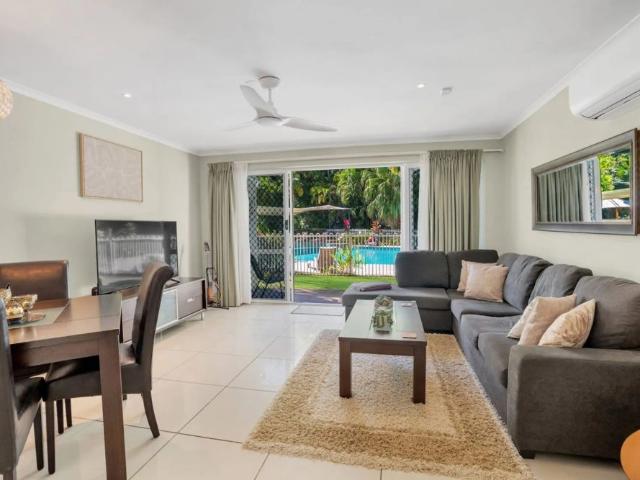 Apartment for rent in Palm Cove, Queensland