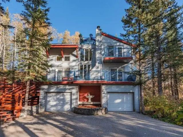 House for rent in Bragg Creek, Alberta