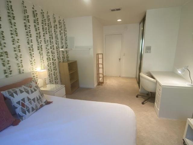 Room for rent in Laguna Niguel, California