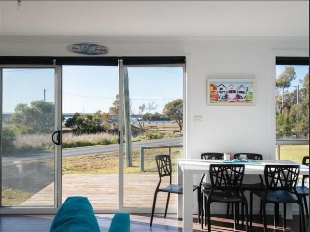 House for rent in Scamander, Tasmania