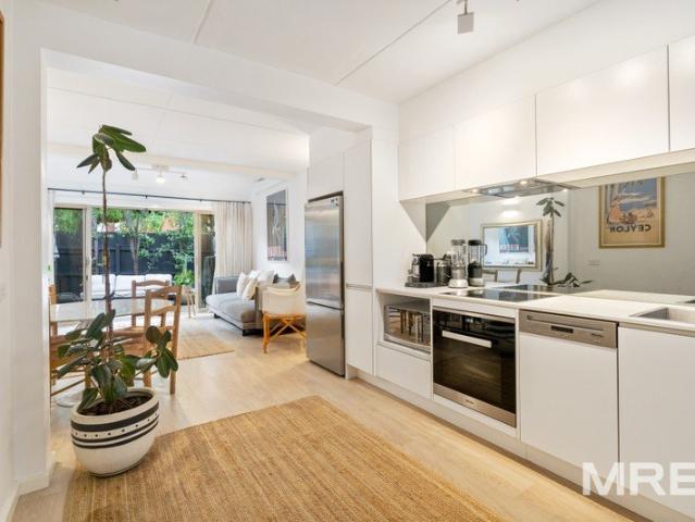 Townhouse for rent in Camerons Creek, Victoria