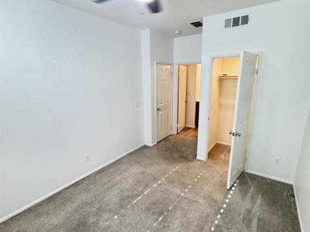 Room for rent in Fontana, California