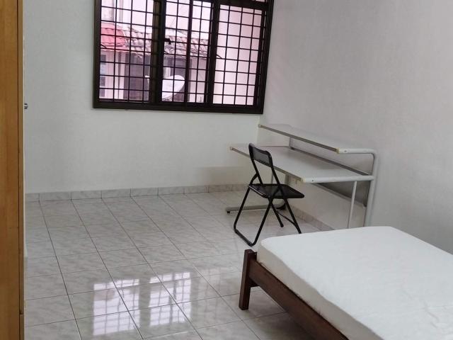 Room for rent in Petaling, Damansara Damai