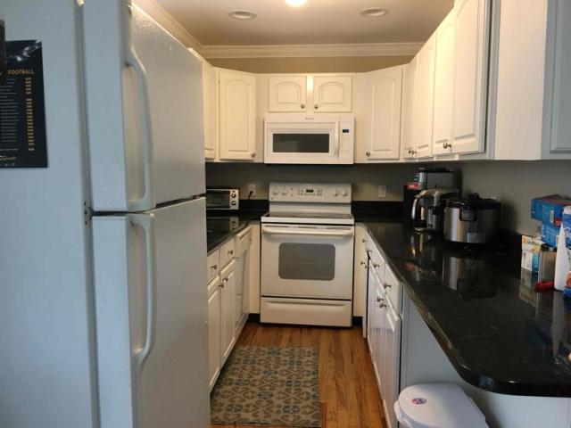 Room for rent in Cos Cob, Connecticut