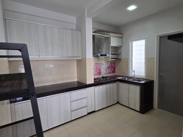 Condominium for rent in Petaling, Alam Impian