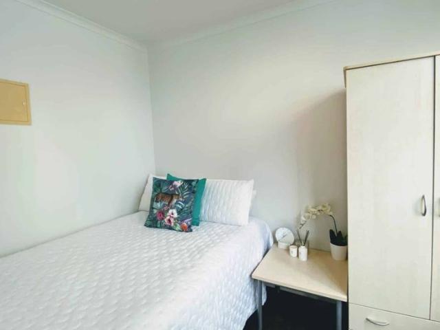 Apartment for rent in Learning Quarter, Auckland