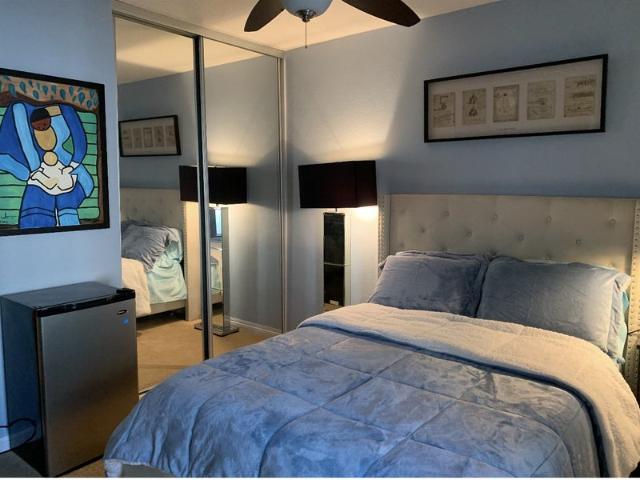 Room for rent in Mission Viejo, California
