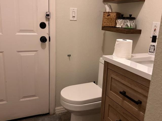 Room for rent in Simi Valley, California