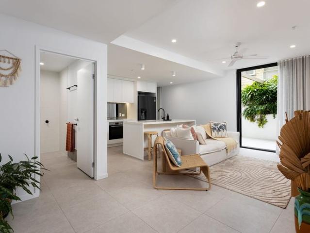 Apartment for rent in Palm Beach, Gold Coast City