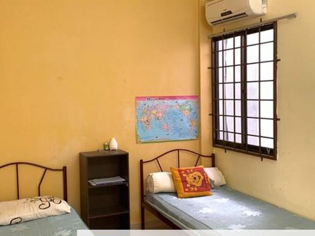 Flat for rent in Malaka