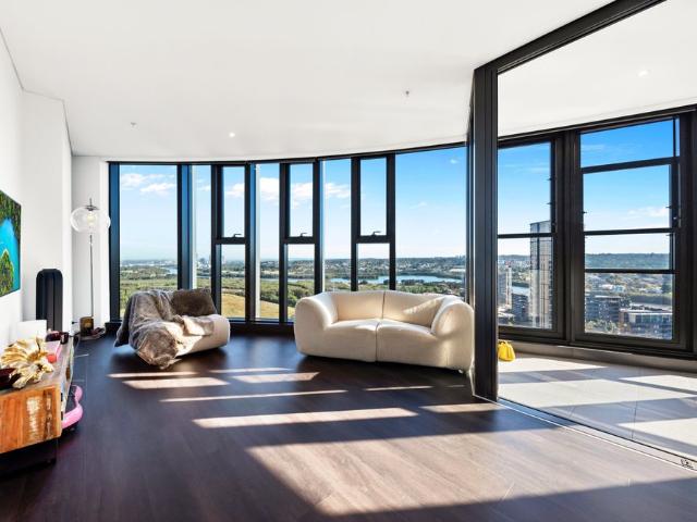 Apartment for rent in Wentworth Point, Sydney