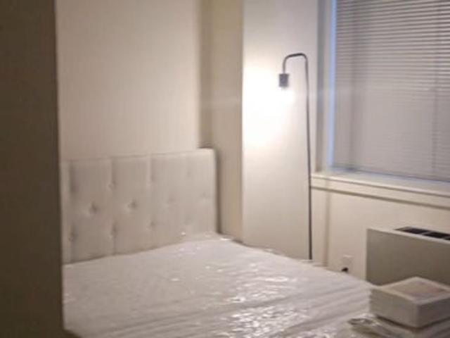 Room for rent in Arverne, New York