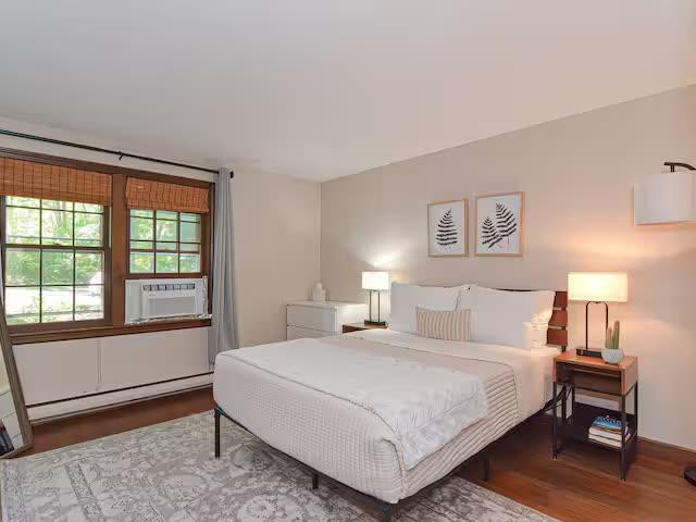 Room for rent in Shrewsbury, Massachusetts