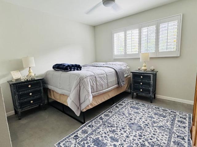 Room for rent in Oceanside, California