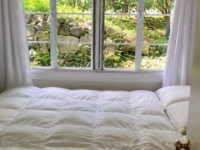 Room for rent in Cos Cob, Connecticut