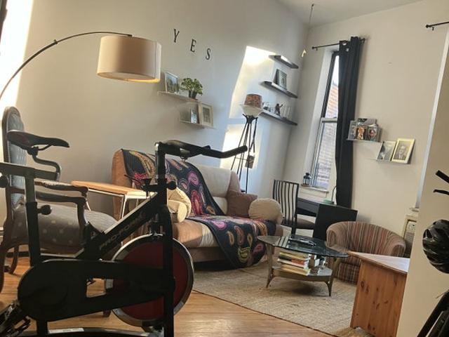 Room for rent in Arverne, New York