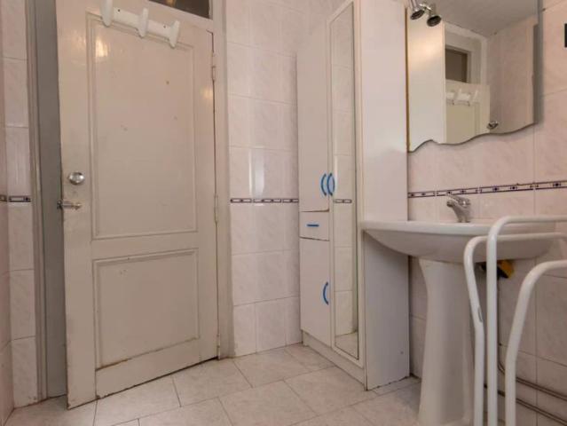 Quarto alugar em Avenidas Novas, Lisboa