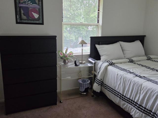 Room for rent in The Villas of Buffalo Creek, Buffalo Grove