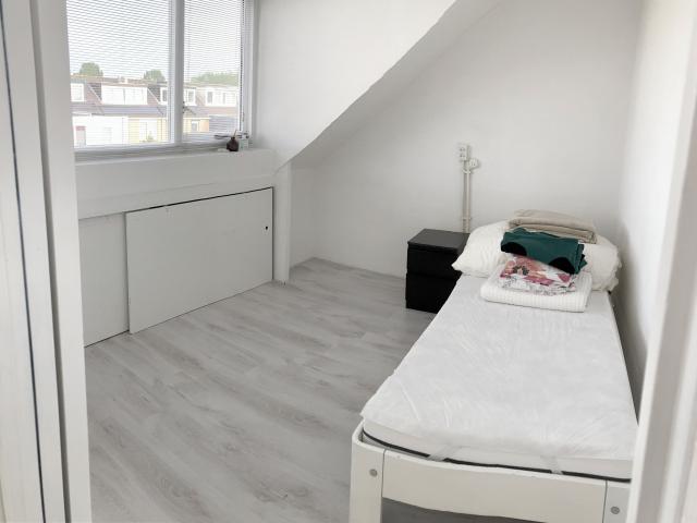 Studio te huur in Westwijk, Noord Holland