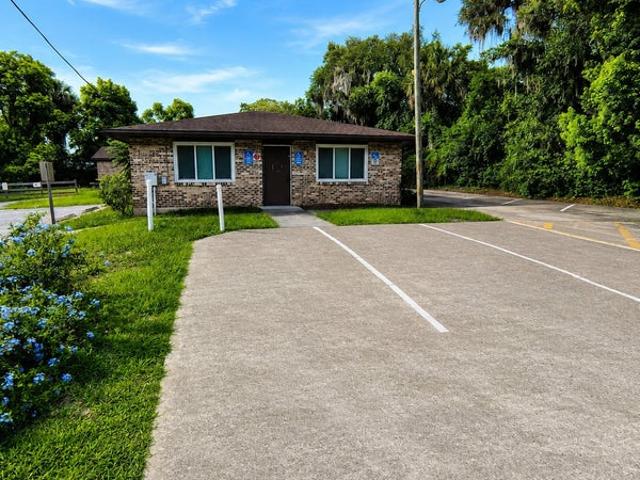 Room for rent in Deland, Florida