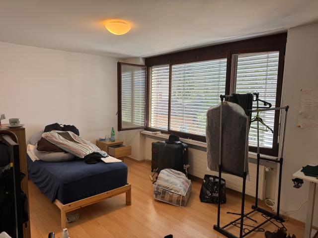 Zimmer mieten in Einigen, Zürich