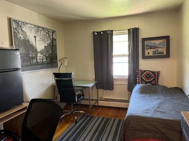 Room for rent in Elmhurst, New York