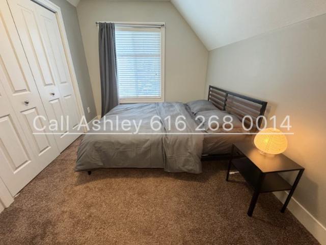 Room for rent in Michigan