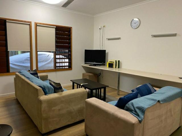 Room for rent in Cairns North, Cairns