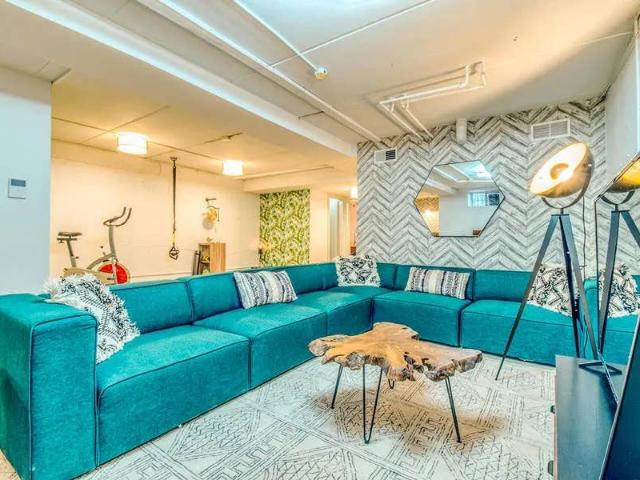 Room for rent in Arverne, New York