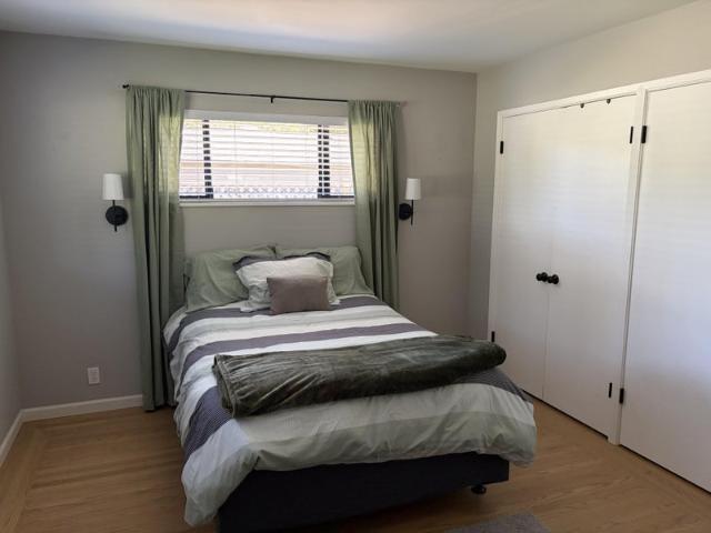 Room for rent in California