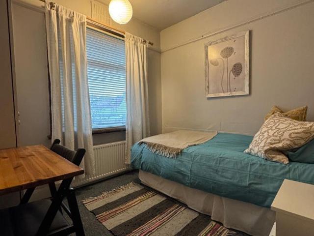 Apartment for rent in Golders Green, Isle Of Man