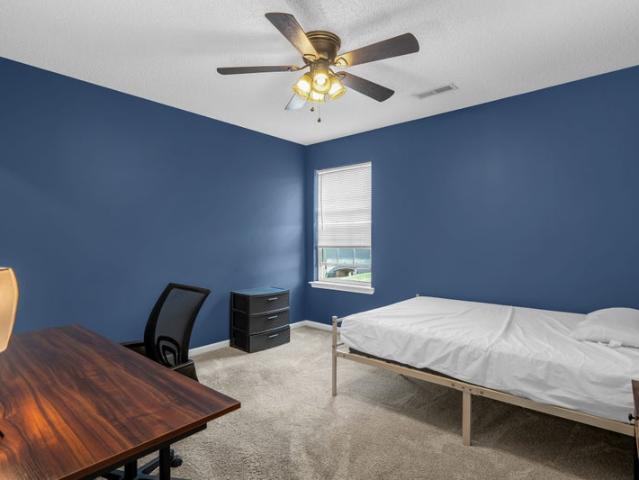 Room for rent in Mecklenburg, North Carolina