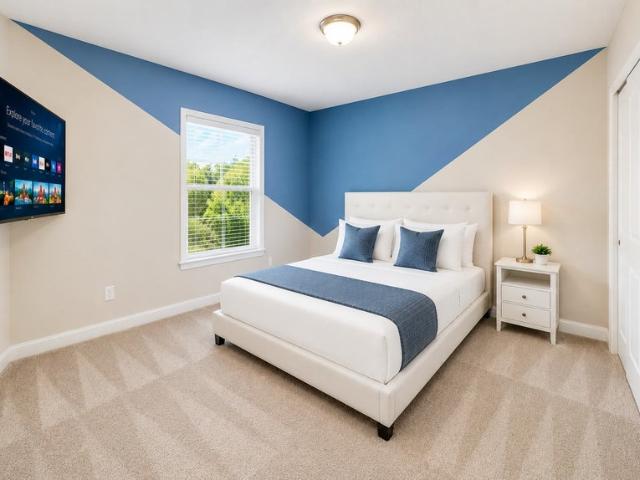 Room for rent in Four Corners, Florida