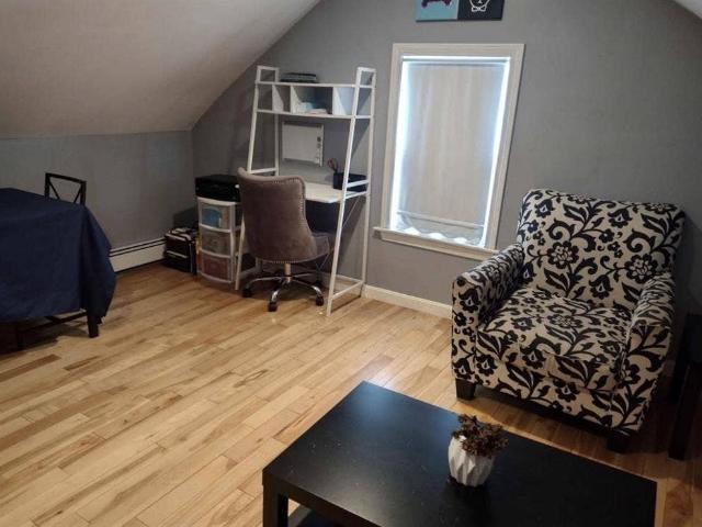 Room for rent in Somerville, Massachusetts