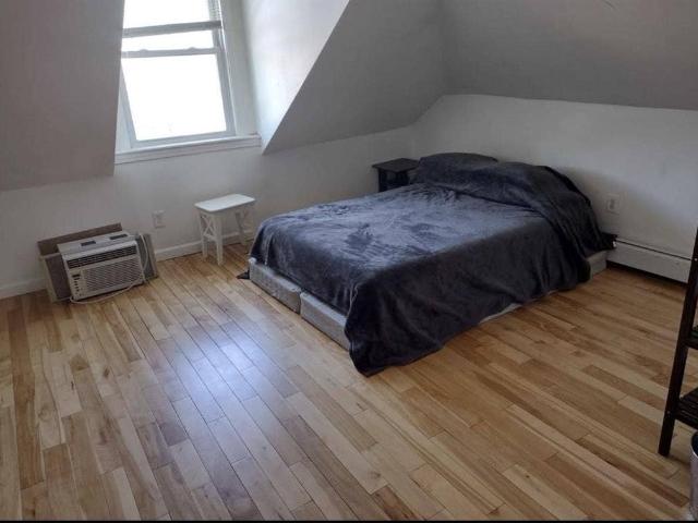 Room for rent in Somerville, Massachusetts