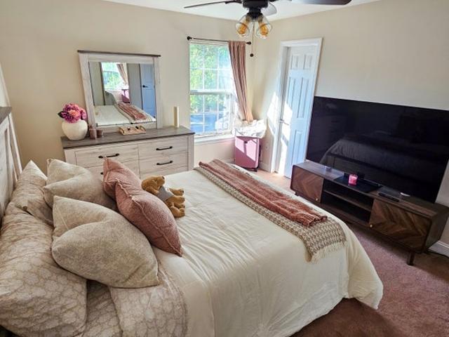 Room for rent in Kendall Park, New Jersey