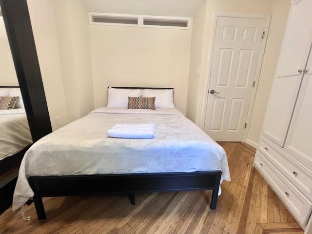 Room for rent in Arverne, New York