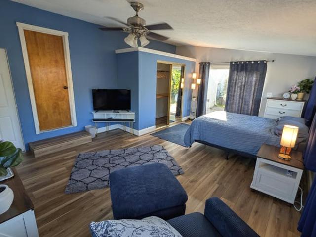 Room for rent in Novato, California