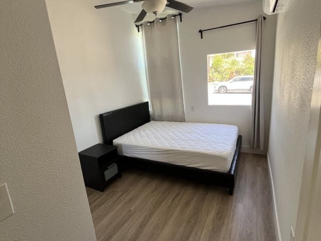 Room for rent in Desert Hot Springs, California