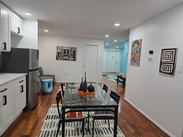 Room for rent in Arverne, New York