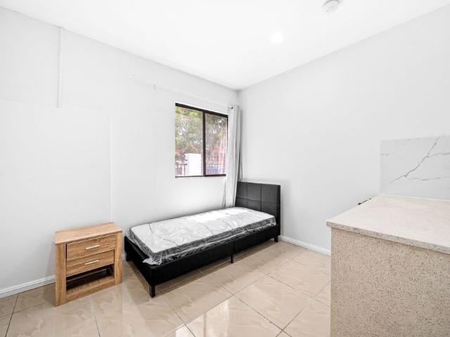 Granny Flat for rent in Sydney, New South Wales