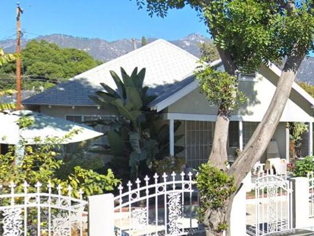 Room for rent in Pasadena, California