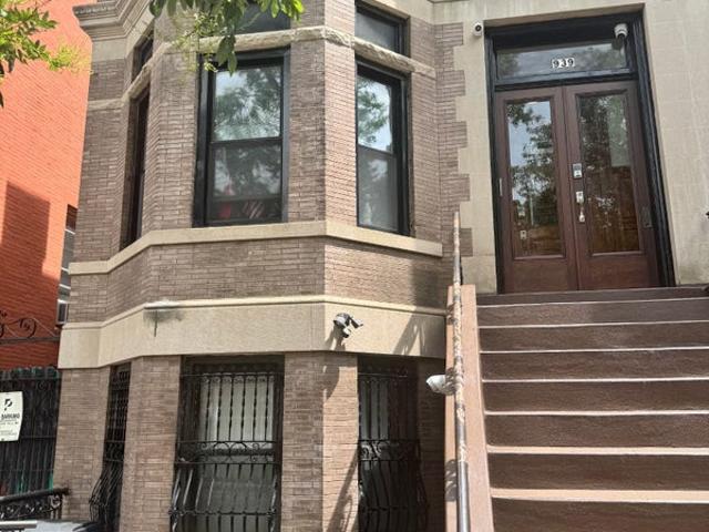 Room for rent in The Bronx, Arverne