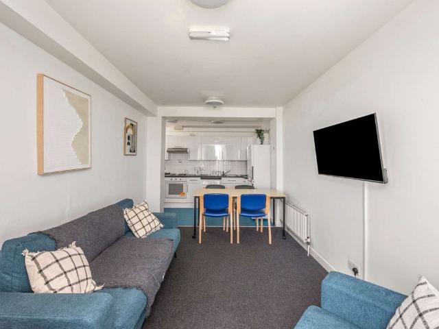 Room for rent in Brunswick, Brighton