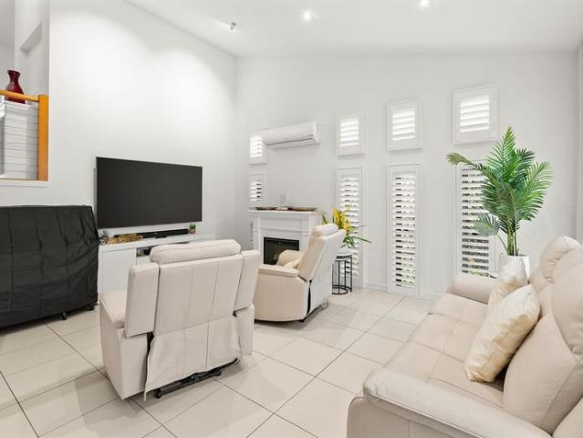 Townhouse for rent in Fernbrook, Queensland