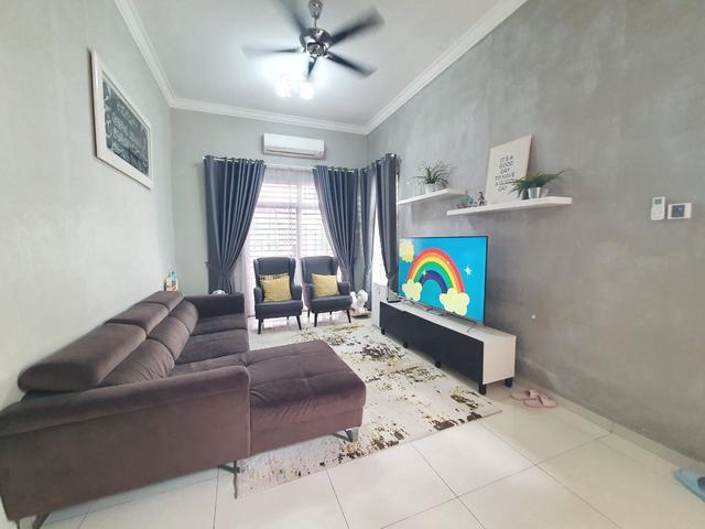 Residential House for sale in Malaka