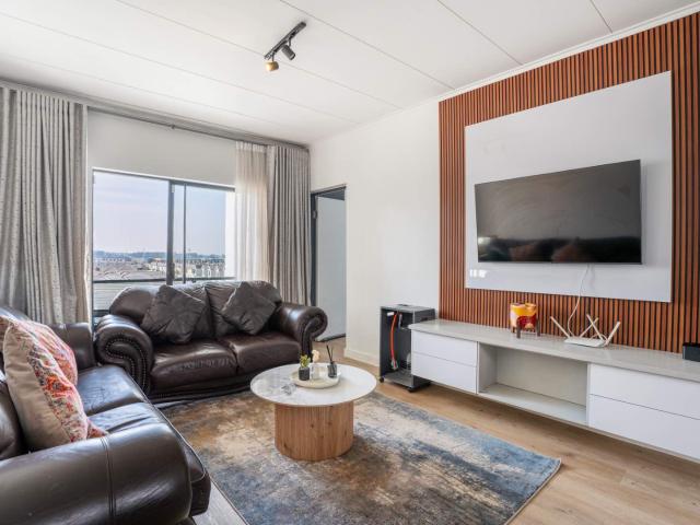 Apartment for rent in Cape Town Ward 105, City of Cape Town