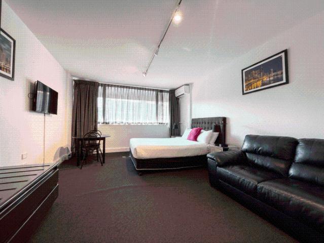 Granny Flat for rent in Toombul, Queensland