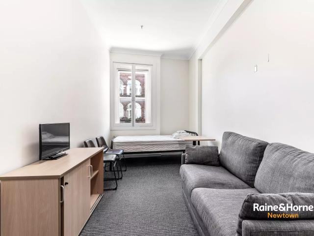 Granny Flat for rent in Sydney, New South Wales