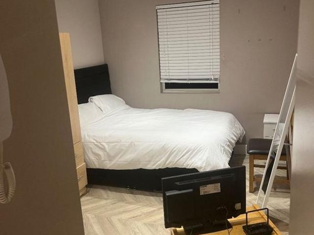 Studio for rent in London Borough of Lewisham, Blackheath